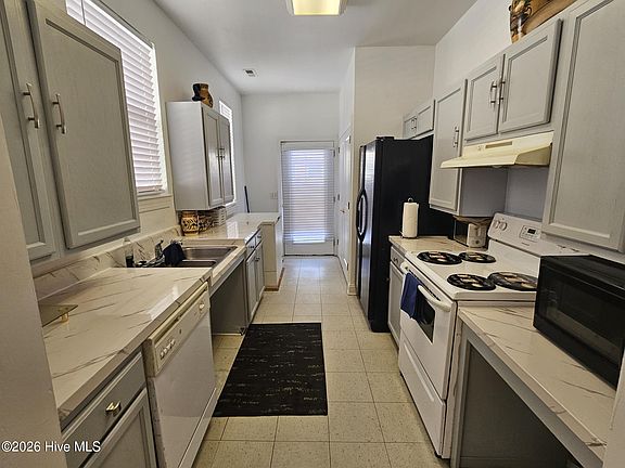 4th image of 1017 S 8th Street