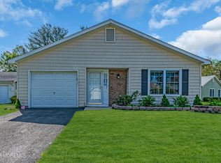 4 Dartmoor Rd, Brick, NJ 08724