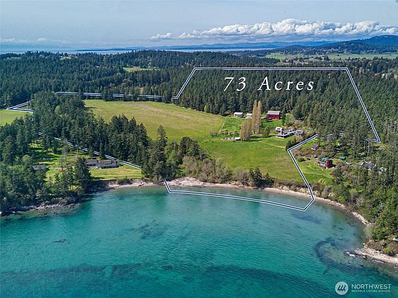 3rd image of 2553 C Cattle Point Road