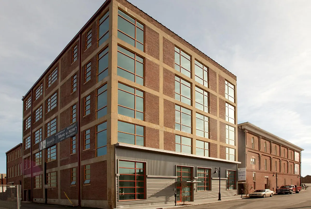 Building Photo - 309 E Market St #202