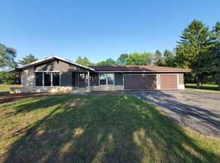 3040 Lilly Rd, Brookfield, WI 53005