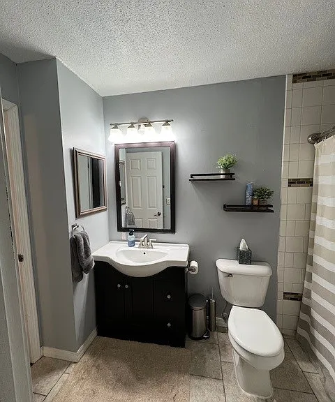 5915 N Linwood Ave — Photo 9