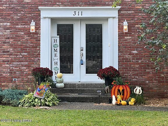 2nd image of 311 Brentford Ct