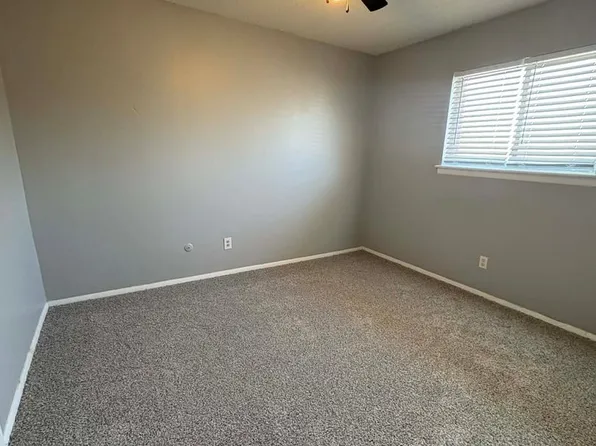 Broadway Apartments in Rose District, 505 W Broadway Ave #26, Broken Arrow, OK 74012