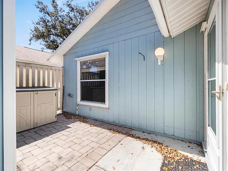 856 Chatham Dr #856 — Photo 3