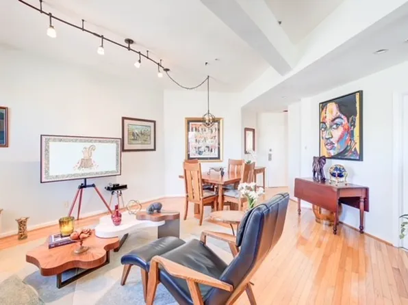 1415 Chapin St NW APT 508, Washington, DC 20009