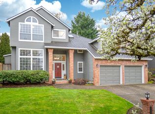 11225 SW Chickadee Ter, Beaverton, OR 97007