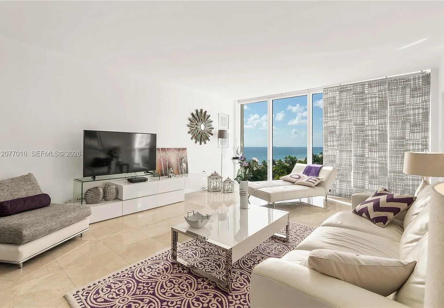 Harbour House Condo — Photo 3