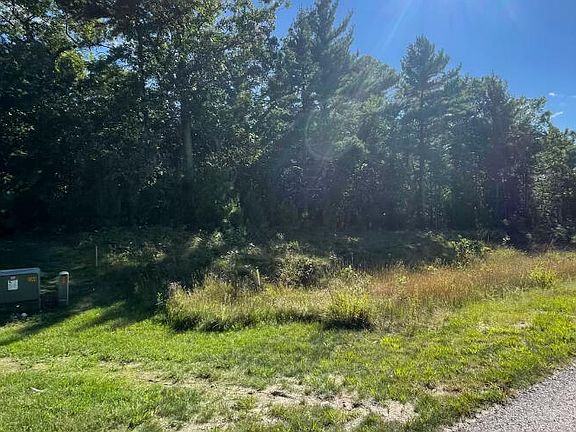 5th image of 1365 Estate St Lot 2