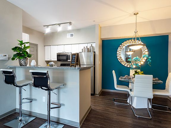 4th image of 5007 Fm 1960 Rd W APT 134