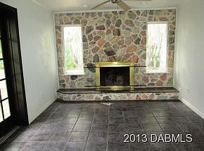 2nd image of 1000 Great Oaks Dr