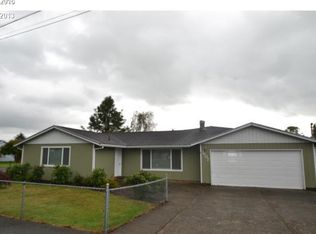 3607 Walnut Ln, Tillamook, OR 97141