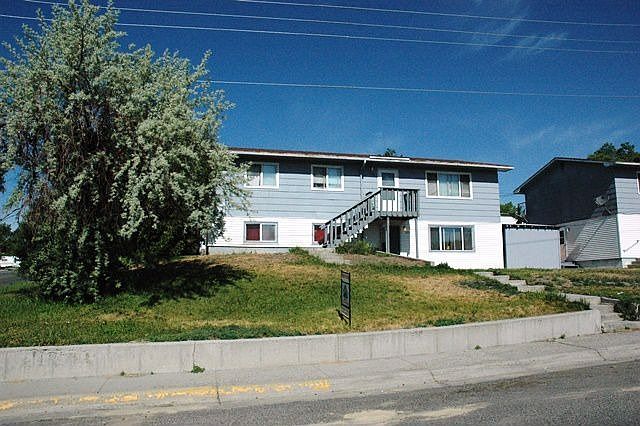 1st image of 520 S Broadway Ave