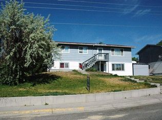 520 S Broadway Ave, Riverton, WY 82501