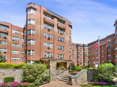 235 Garth Road #D1C, Scarsdale, NY, 10583