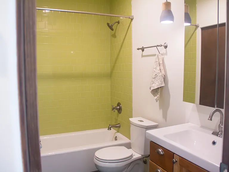 145 W Kennedy St #1 — Photo 9