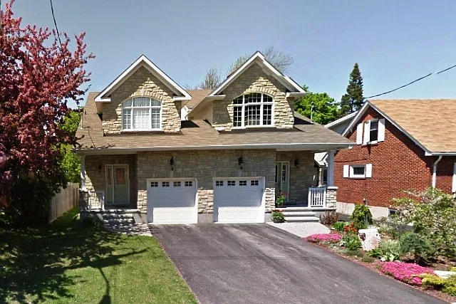3 bed, 2500 sqft, $3,600 — Photo 1