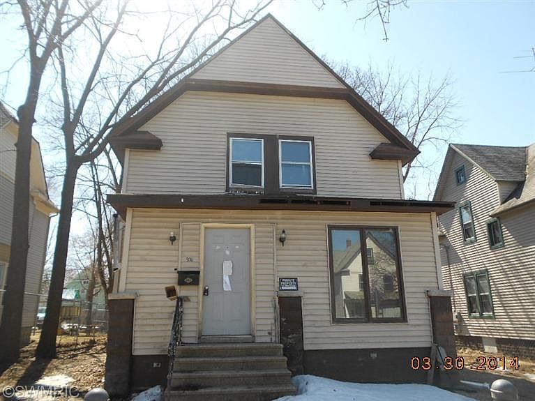 1st image of 908 E Stockbridge Ave