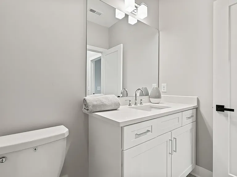 109 Charlotte Everly Cir — Photo 4