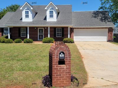 125 Galaxy Ave, Bonaire, GA, 31005