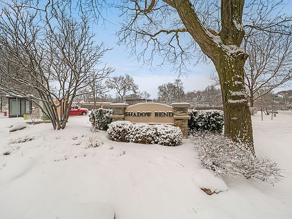 2nd image of 302 Linden Ln