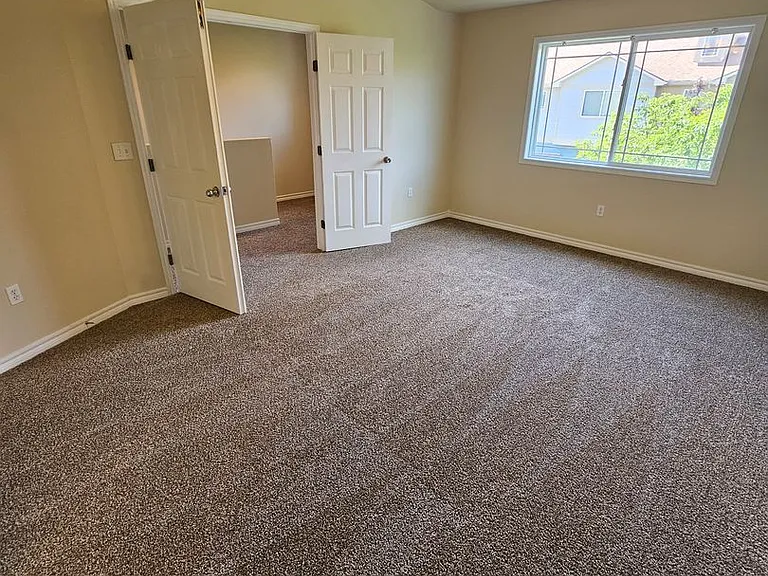 28 Fuller Cir — Photo 18