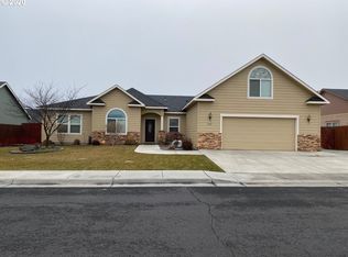 2167 NW Dawn Dr, Hermiston, OR 97838