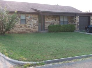 611 Geronimo Ln, Pauls Valley, OK 73075