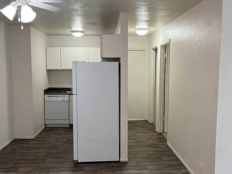 Cedar Cliff Apartments — Photo 5