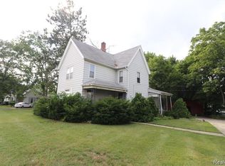 354 W Columbia Ave, Belleville, MI 48111