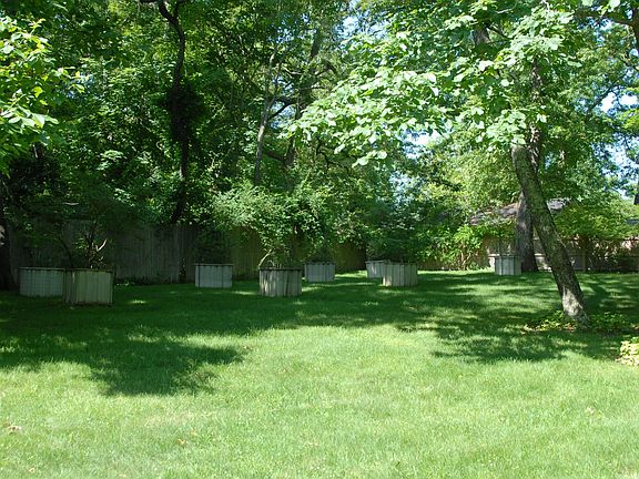 4th image of 6 Wesley Ave