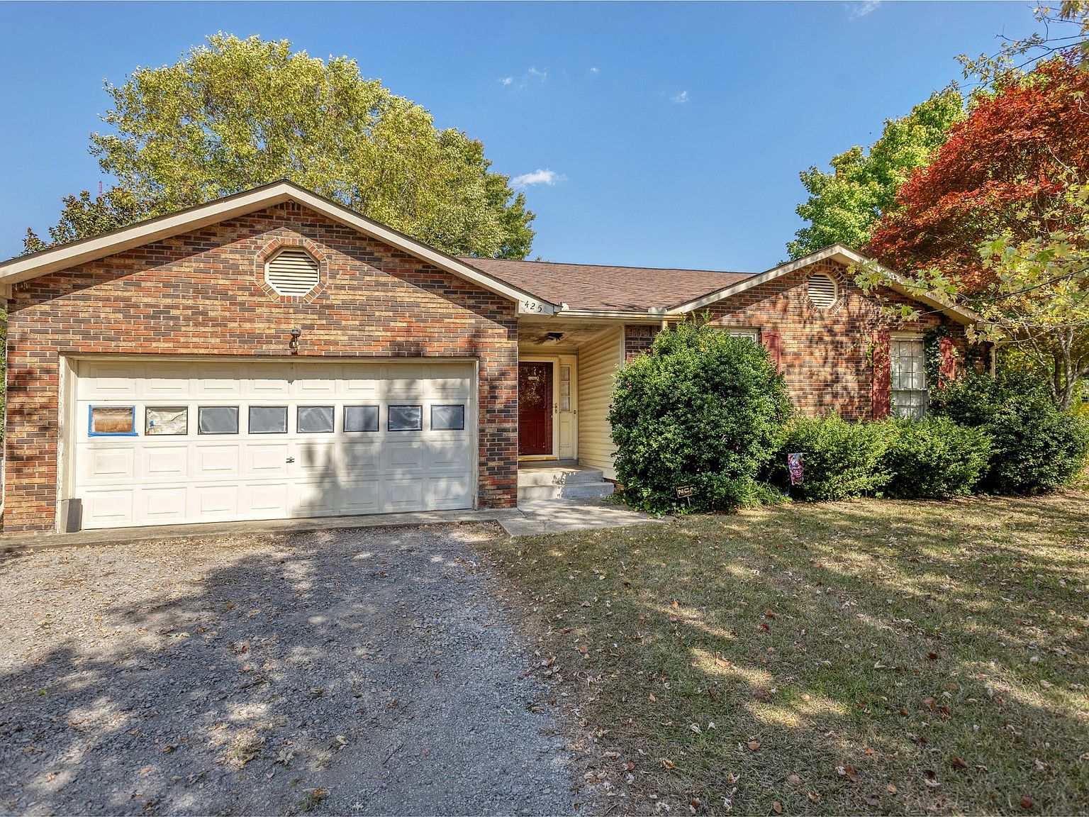 425 Bluff Dr, Clarksville, TN 37043 Zillow