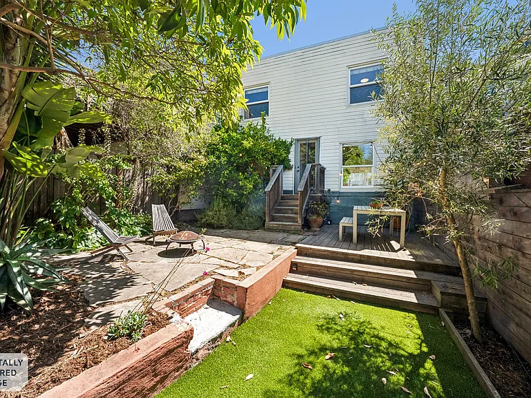 536 Mississippi St — Photo 2