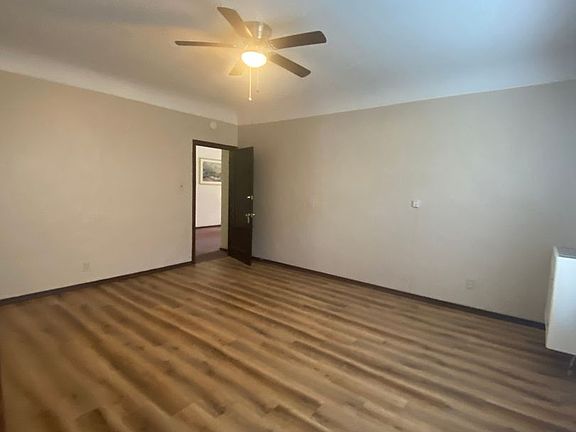 3rd image of 1059 E 1st St APT 102