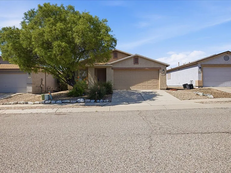 9909 E Rocky Wash Dr — Photo 2