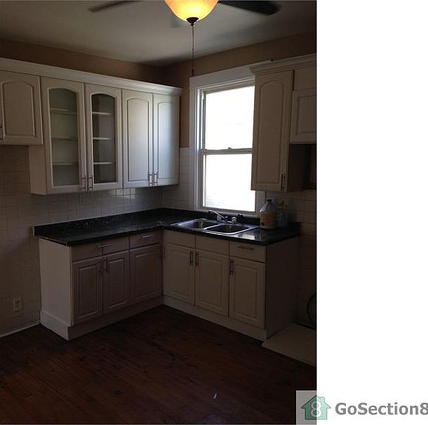 1st image of 4243 W Hirsch St Floor 1
