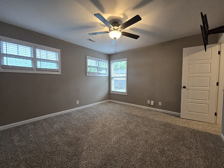 1176 Cottonwood Dr — Photo 26