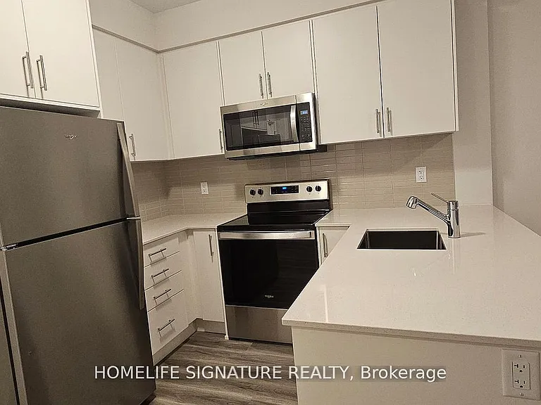 1100 Lackner Pl #323 — Photo 9