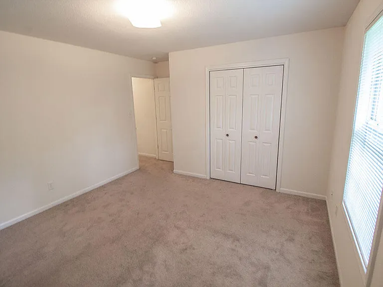 5200 Tessa Way — Photo 17