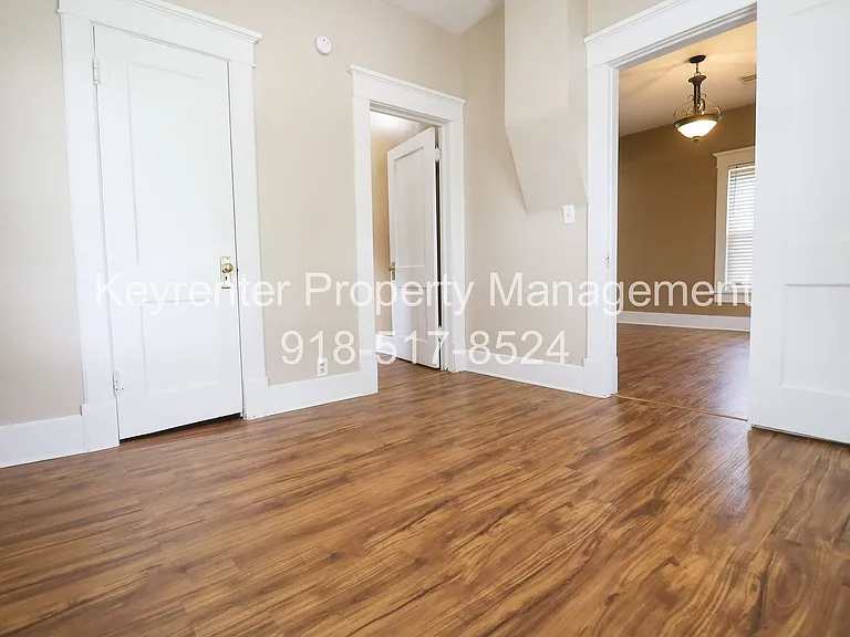 412 N McKinley Ave — Photo 7