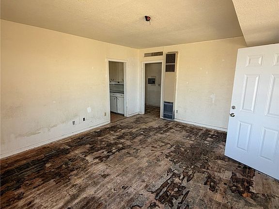5th image of 321 S Richmond Rd
