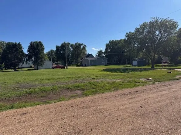 N Cherry Ave, Bridgewater, SD 57319