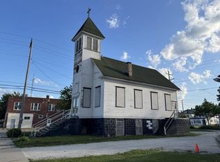 1848 Howe St, Racine, WI 53403