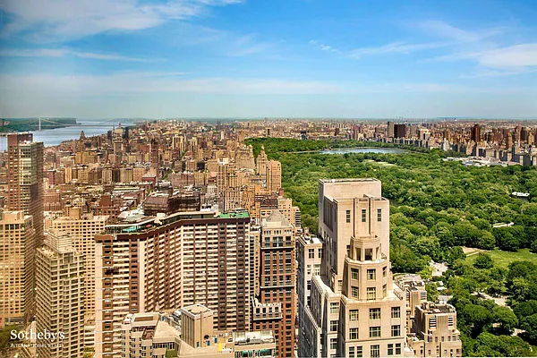 Sold by Sotheby's International Realty | media 19