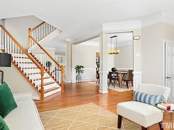 4th image of 704 Kirkeenan Cir