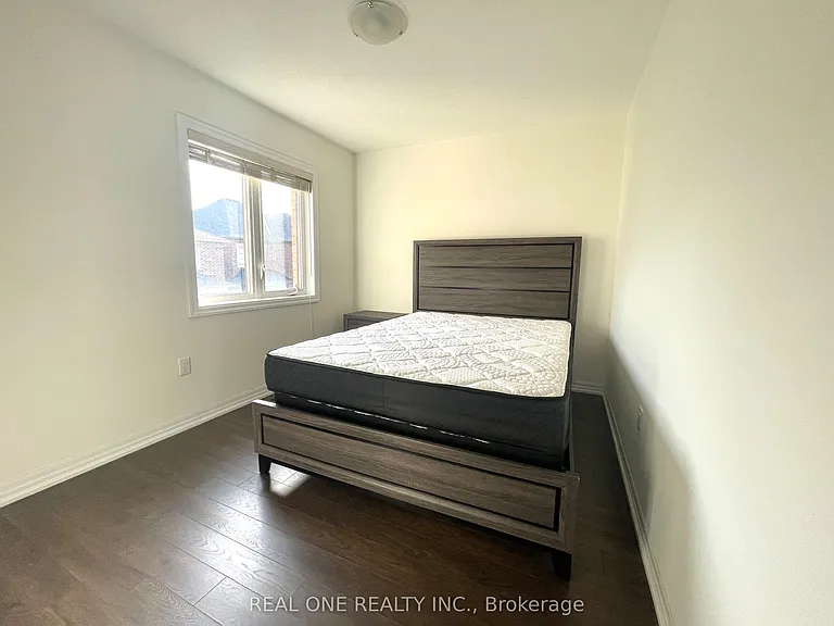 3164 Ernest Appelbe Blvd — Photo 15