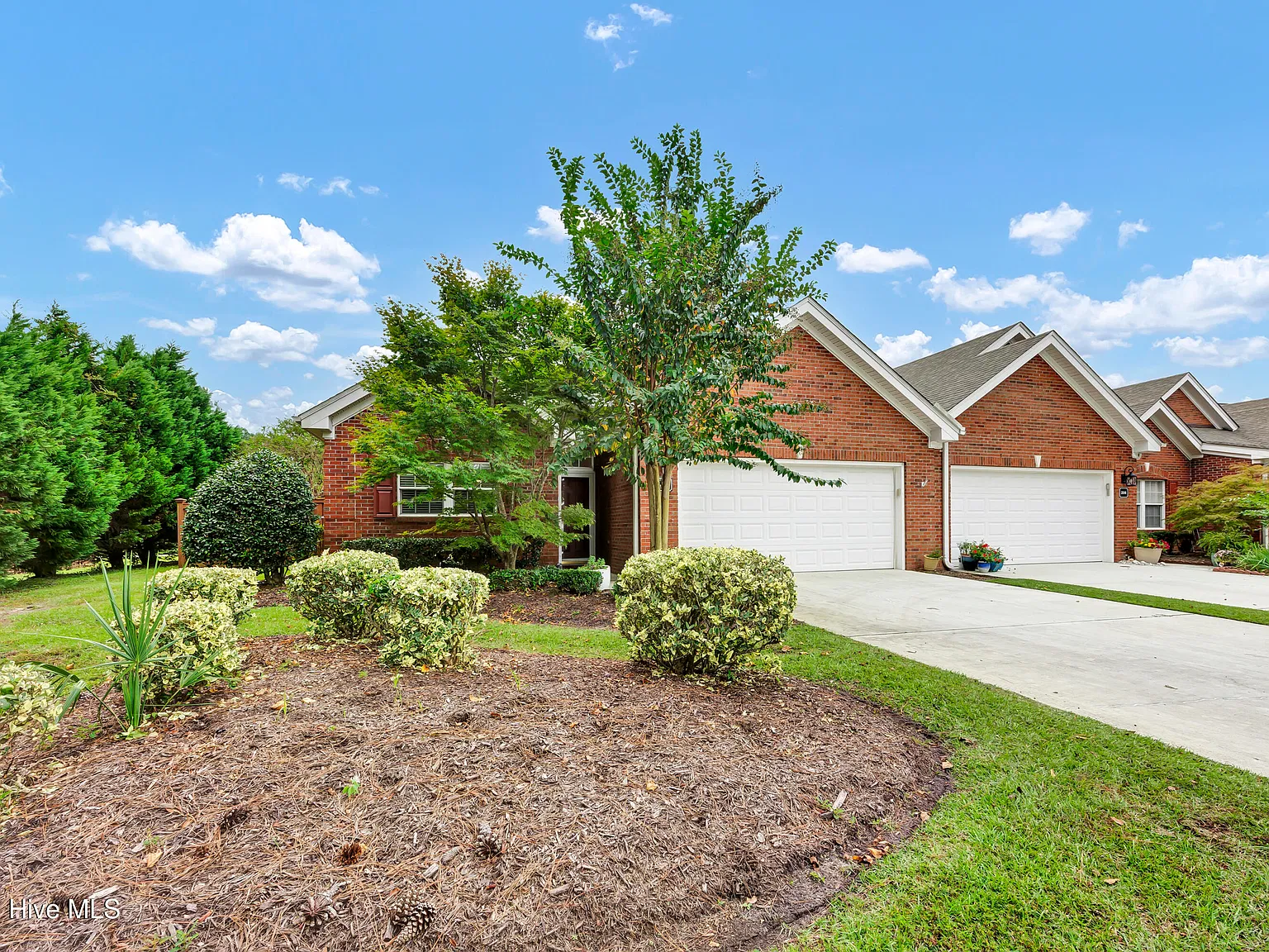 2 bed, 2.0 bath, $2,100 — Photo 2