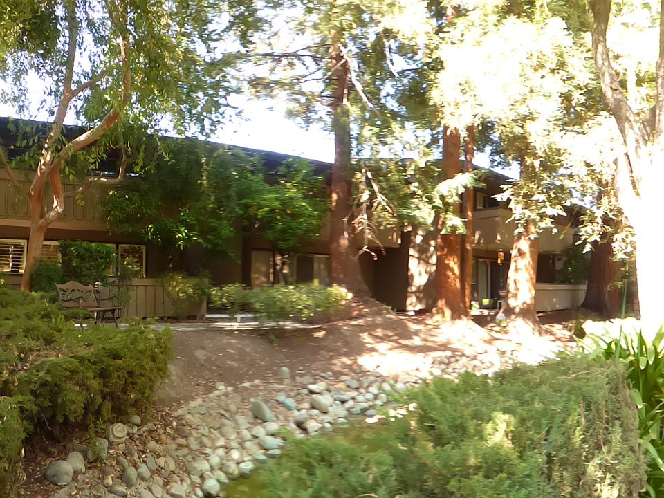 1st image of 151 Buckingham Dr Unit 273