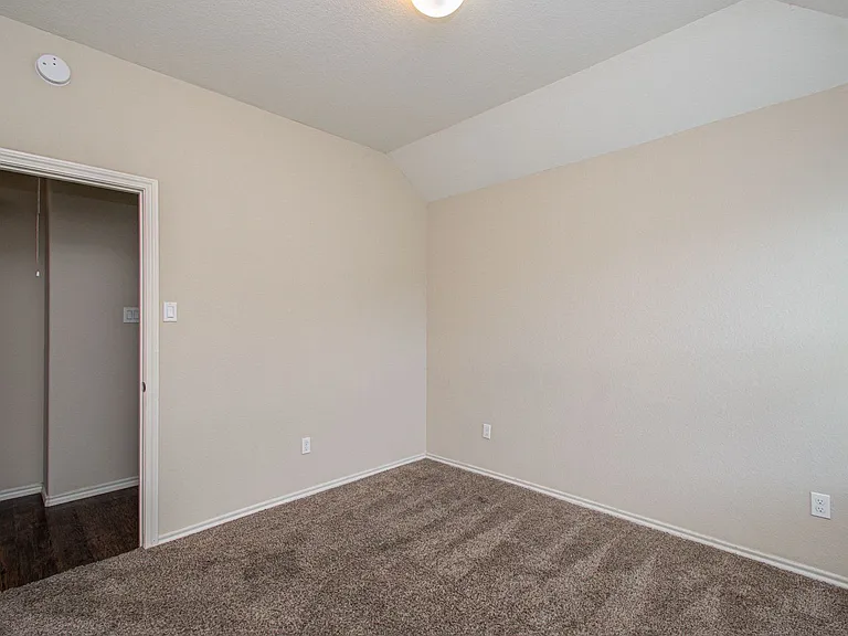 1418 Spencer Glen Ln — Photo 22