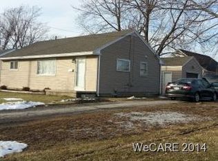 102 W Lane Ave, Lima, OH 45801
